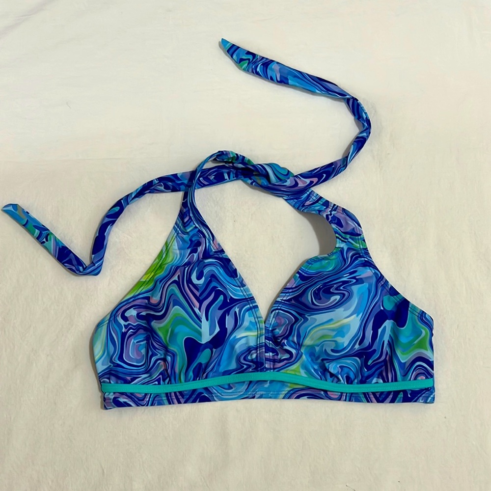 NWOT. Swimwear / Swimsuit Bra Top